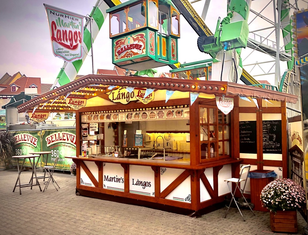 Martins Lángos Verkaufsstand